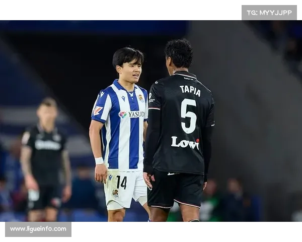 久保建英对决斯图亚尼，亚洲球星与乌拉圭老枪的较量。