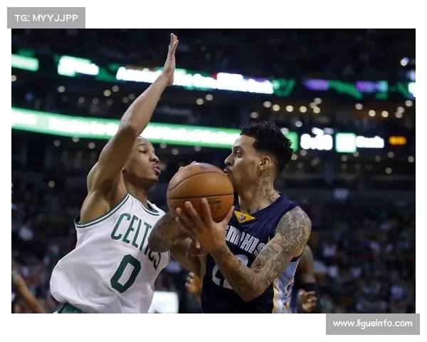 克雷莫内塞主帅尼古拉的保级战术:防守铁闸的构建之道